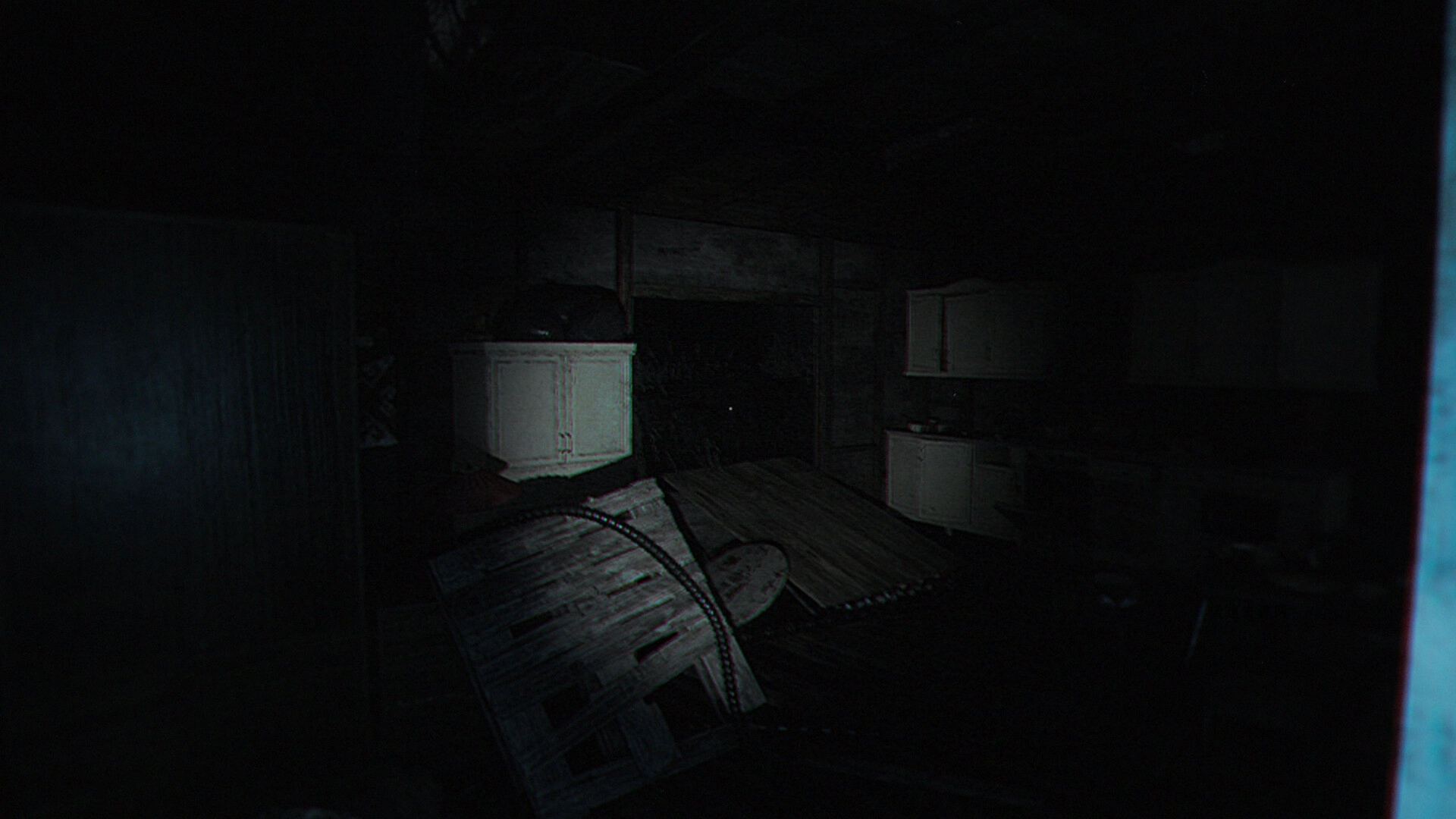 诡异之光/The Strange Lights